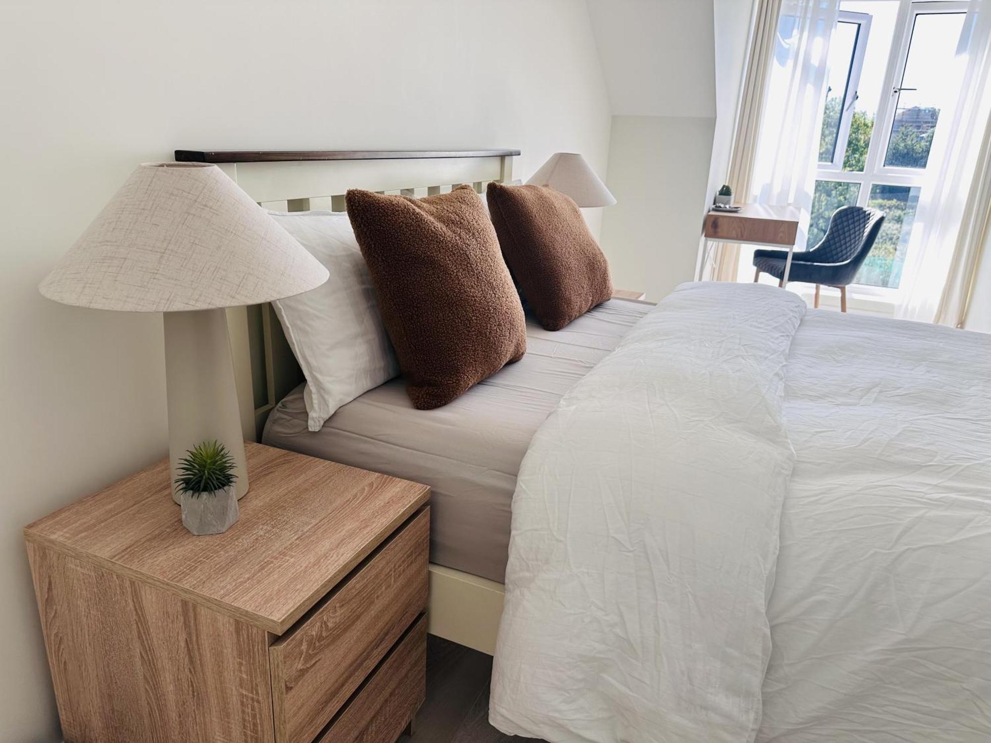 King Room With Ensuite In Dublin Clondalkin Eksteriør billede